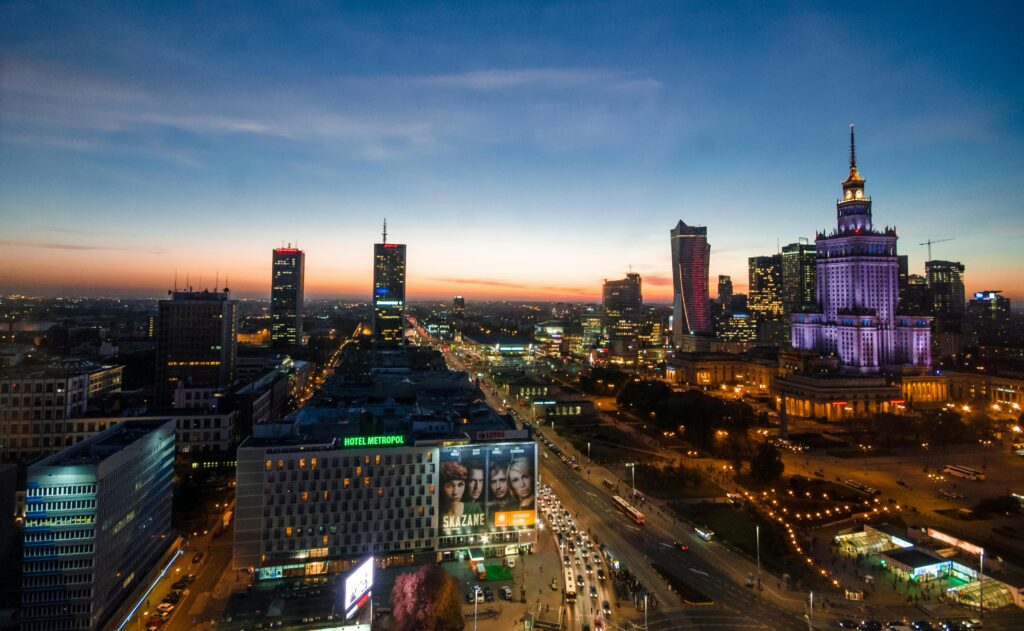 Gdzie na zachód warszawa