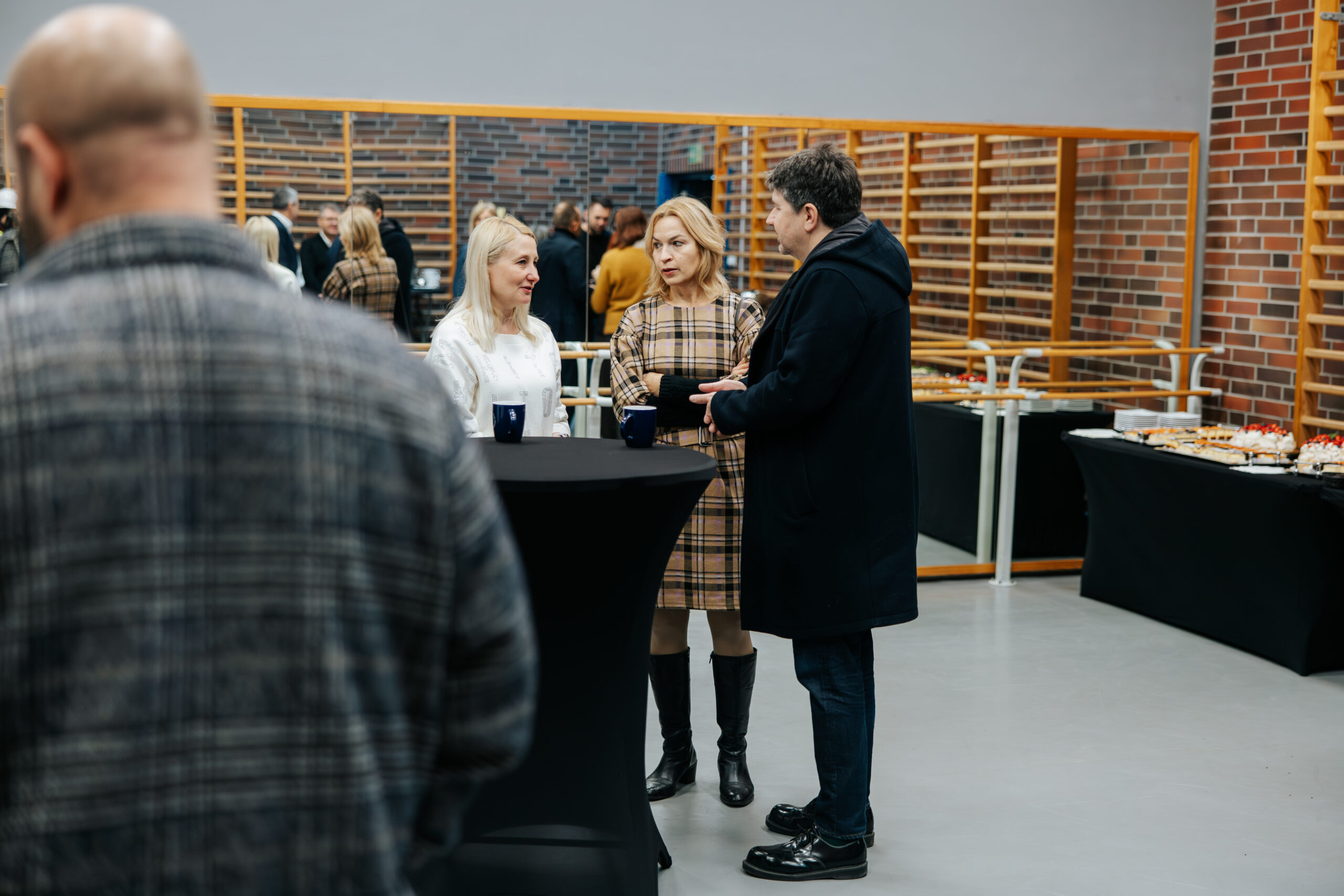 Białołęcki ośrodek Sportu zdjęcia z budowy i twarcia