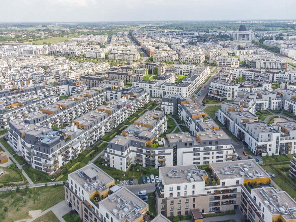 Wilanów (Warszawa) – Miasteczko Wilanow Warsaw 2021 aerial