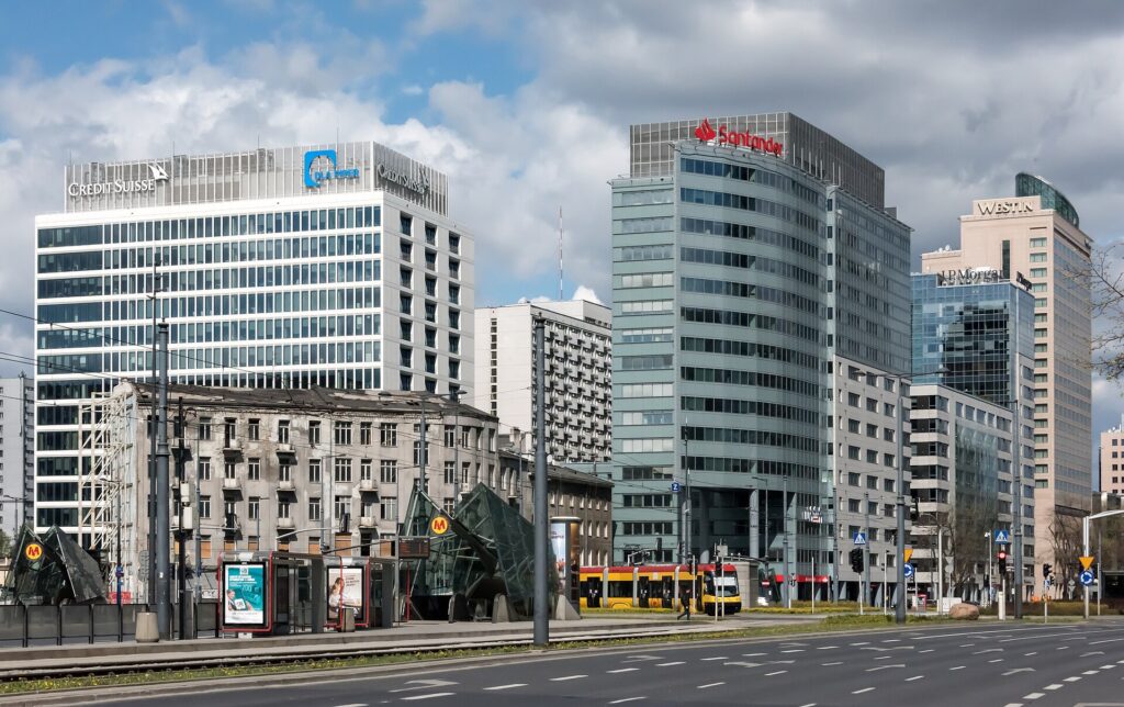 Wola (Warszawa) – Rondo ONZ w Warszawie 2020a